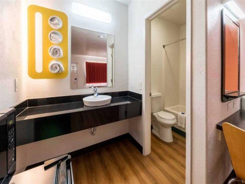 Motel 6 Seguin Tx Kültér fotó