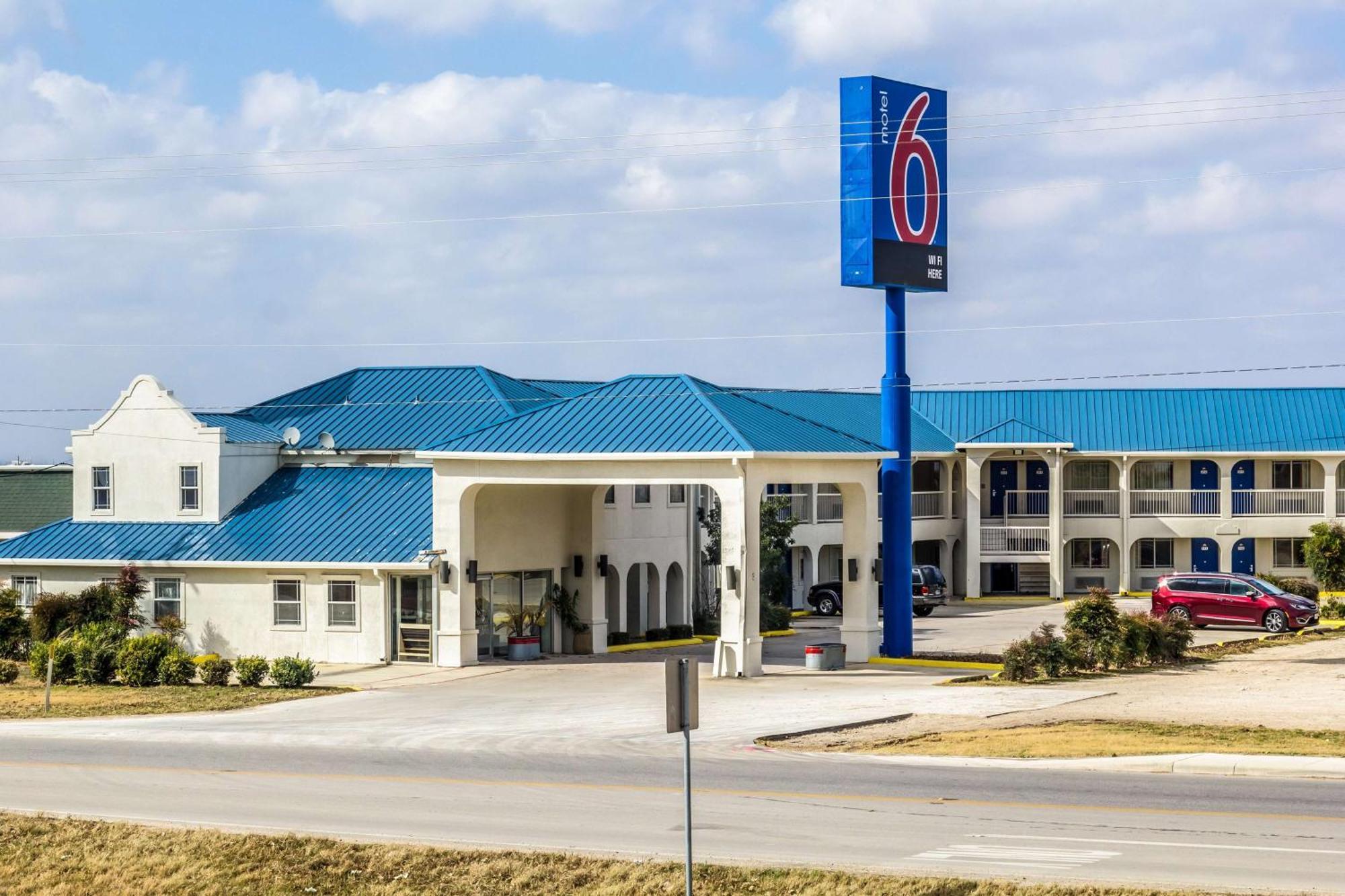 Motel 6 Seguin Tx Kültér fotó