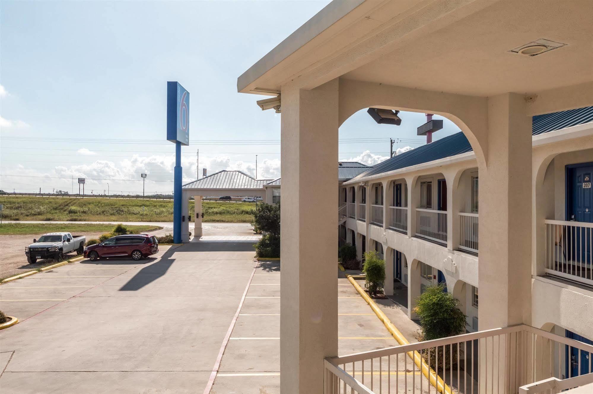 Motel 6 Seguin Tx Kültér fotó