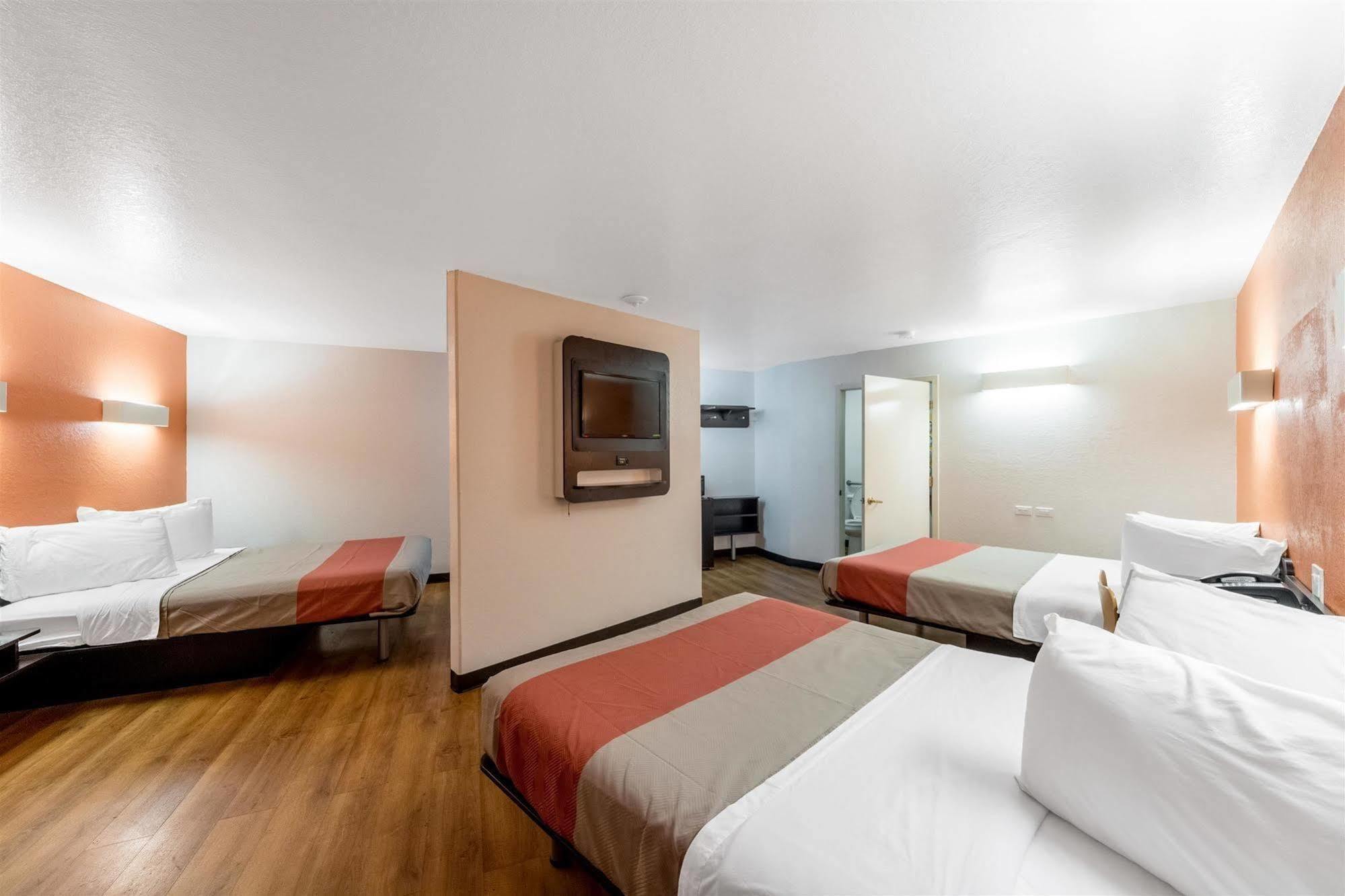 Motel 6 Seguin Tx Kültér fotó